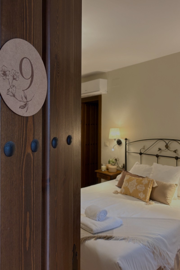 hotel rural Xerete, habitación para disfrutar de la tranquilidad y confort en plena naturaleza del Valle del Jerte